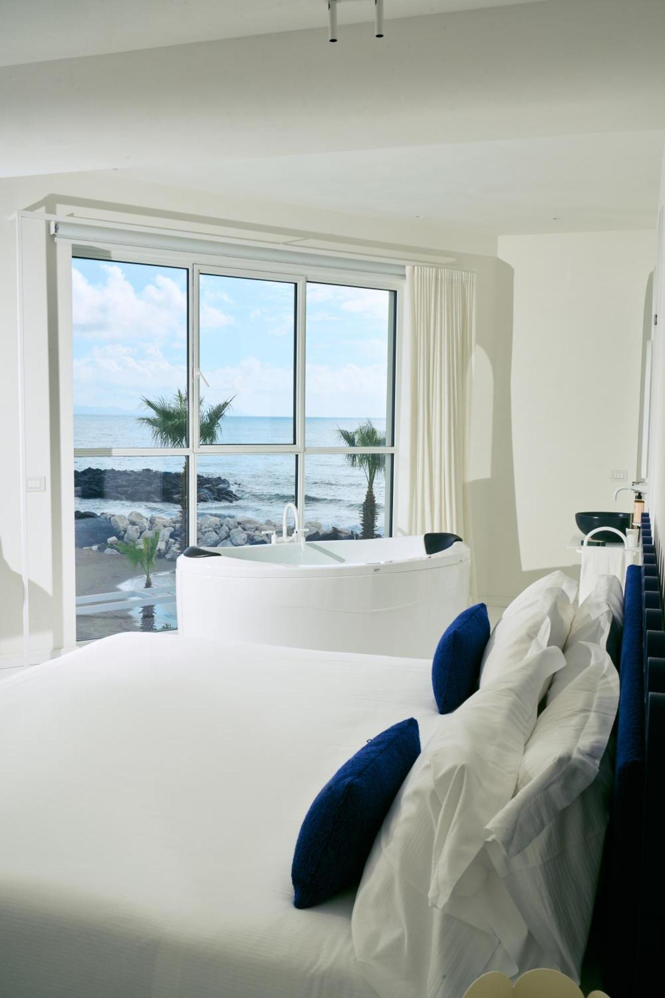 Calea Boutique Hotel Bacoli Eksteriør billede