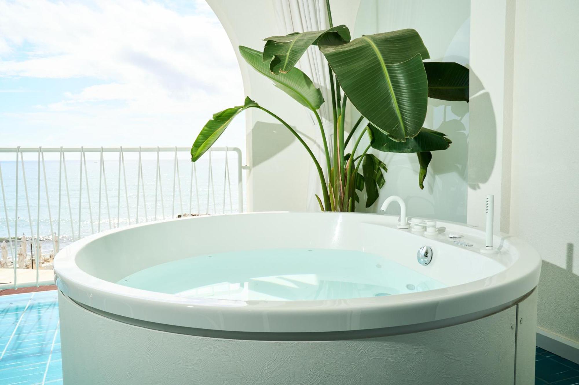Calea Boutique Hotel Bacoli Værelse billede